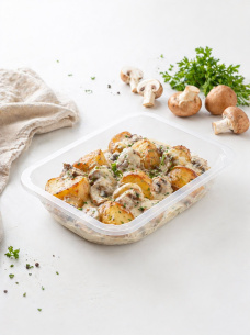Картофель бейби с грибами и кукурузой, готовое блюдо для сбалансированного меню